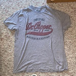 Dr. Pepper Size XL Soft T-shirt. Fits like a large